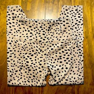Leopard leggings